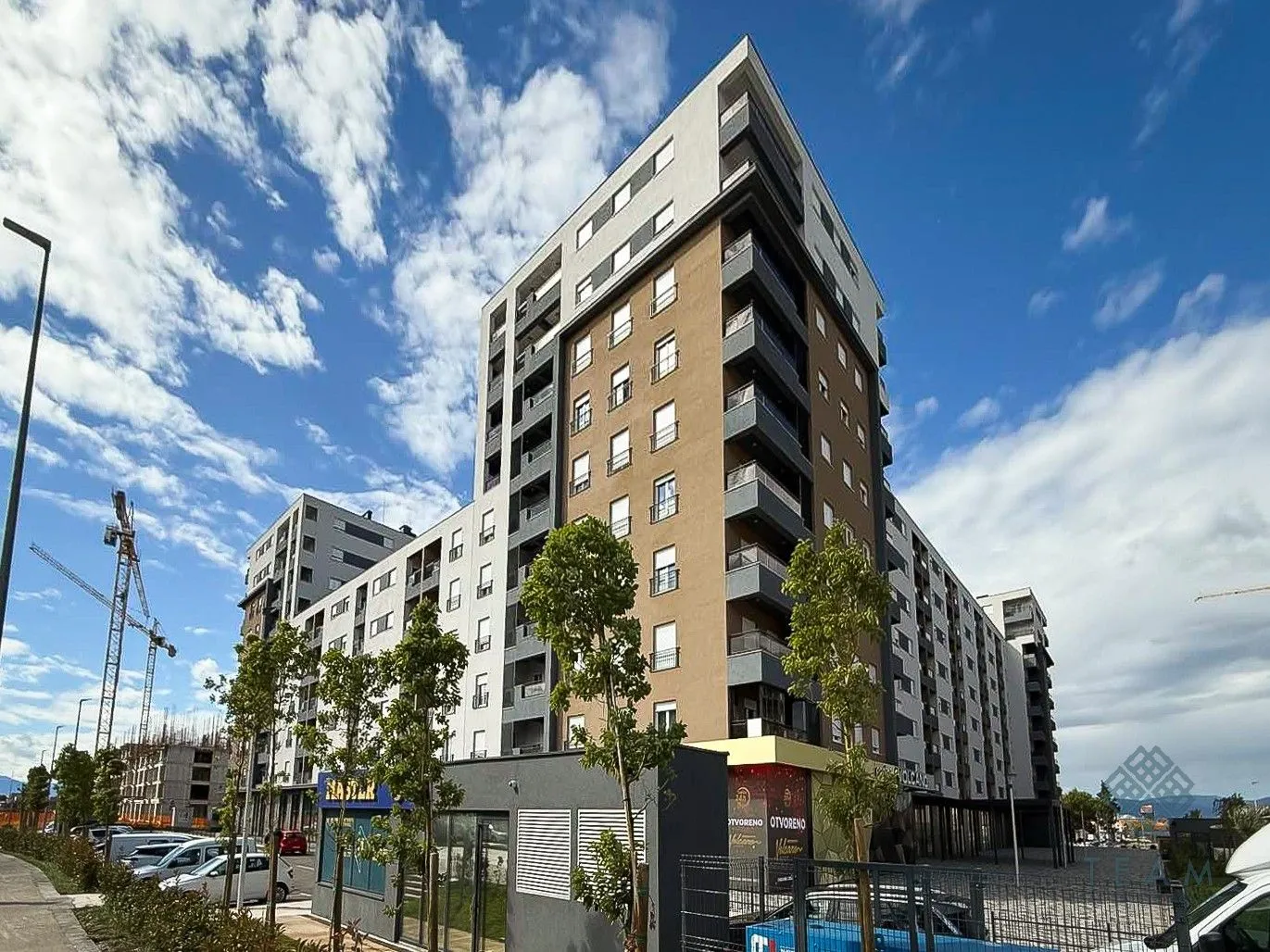 Rent, office space, 120m², Stari Aerodrom, Podgorica