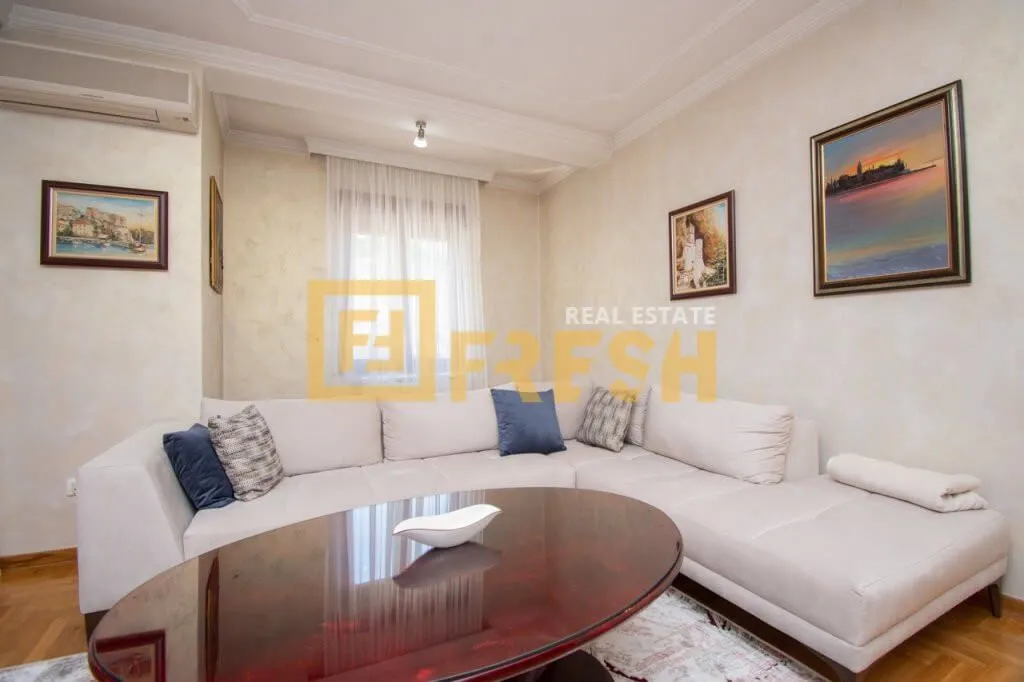 Rent, two bedroom apartment, 94m², Centar, Podgorica