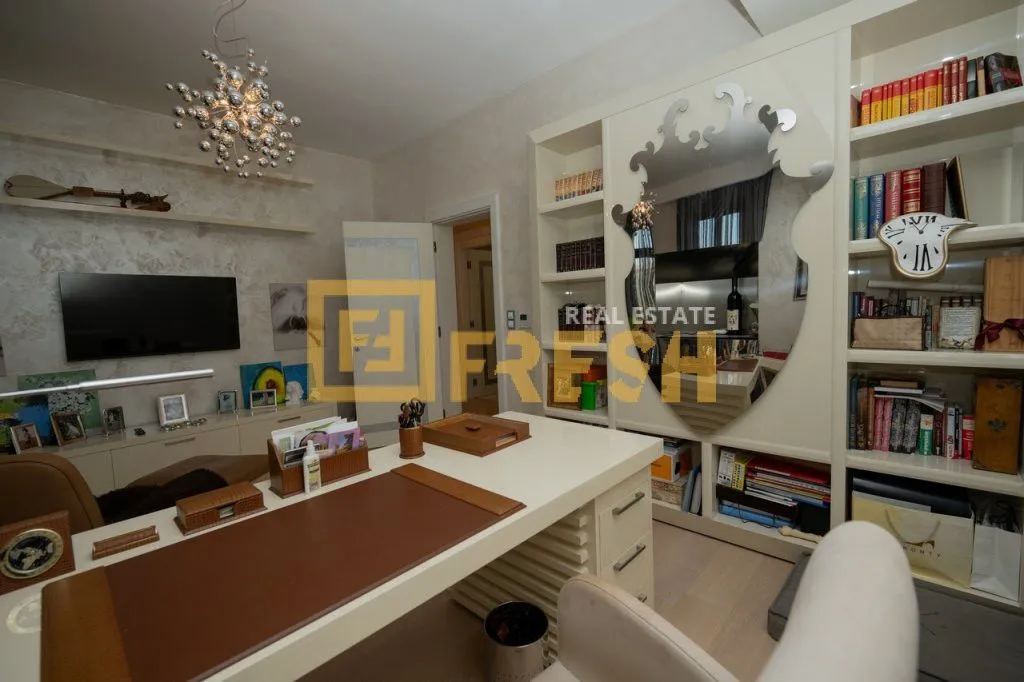 Prodaja, kuća, 300m², Tivat, Crna Gora