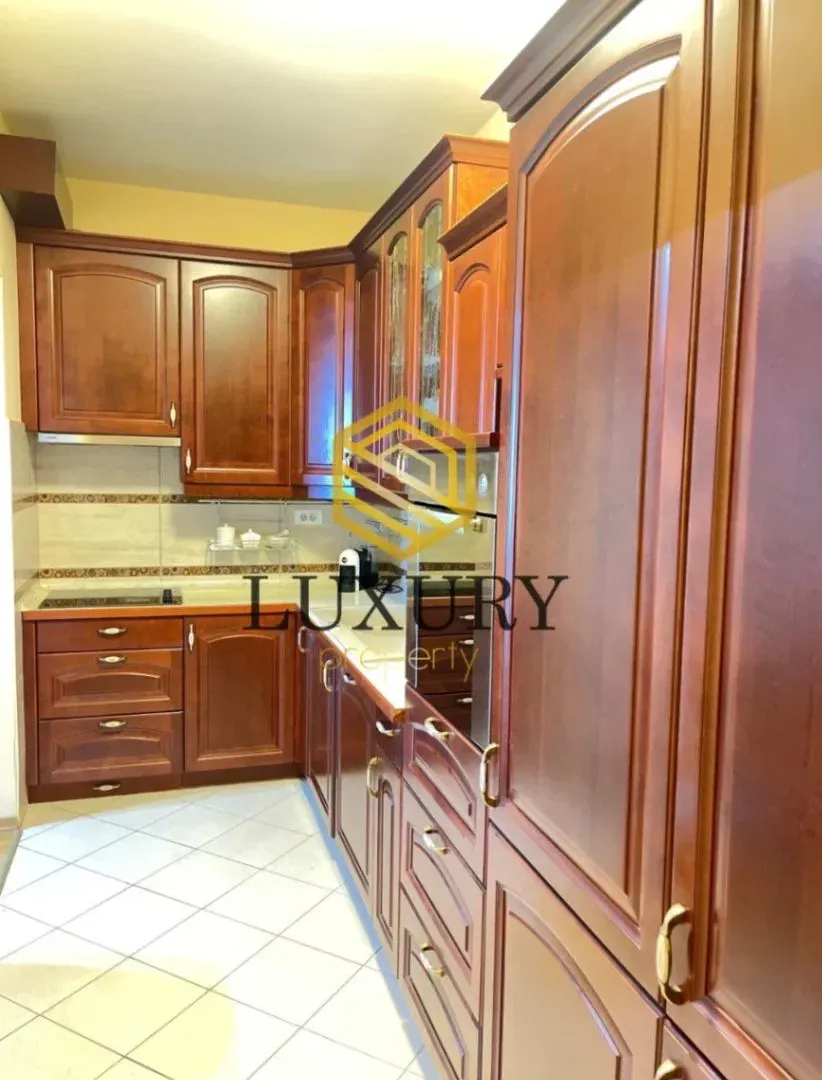 Rent, two bedroom apartment, 100m², Centar, Podgorica