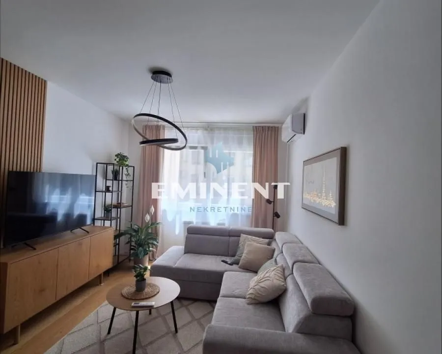 Rent, three bedroom apartment, 50m², Čukarica, Beograd