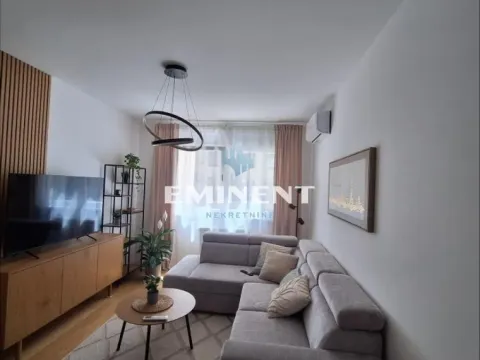 Rent, three bedroom apartment, 50m², Čukarica, Beograd - image 2
