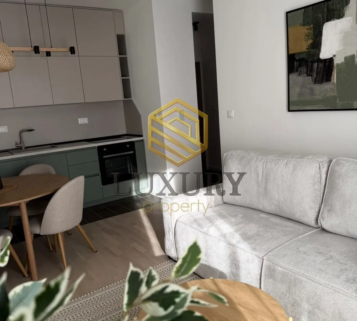 Izdavanje, jednosoban stan, 37m², Tološi, Podgorica