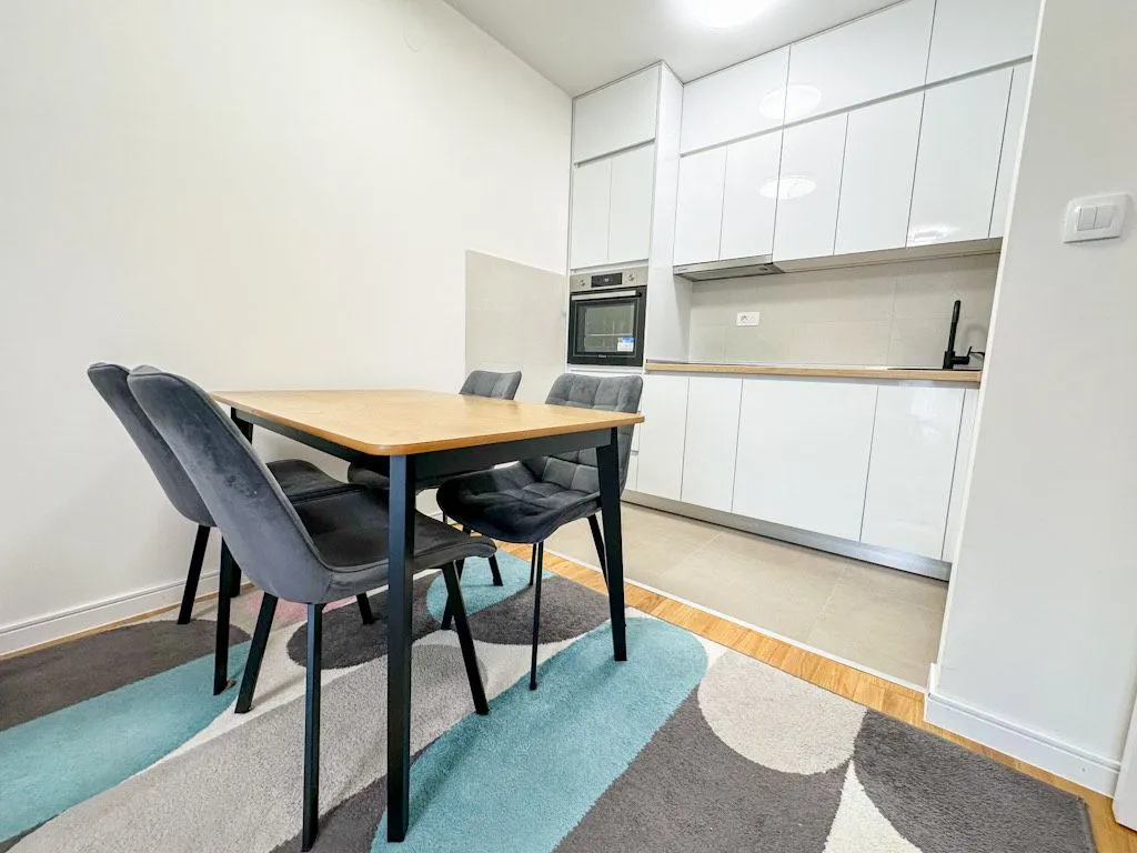 Rent, one bedroom apartment, 42m², Pobrežje, Podgorica