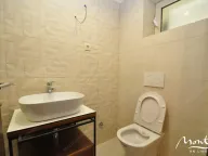 Sale, three bedroom apartment, 119m², Prčanj, Kotor - image 13