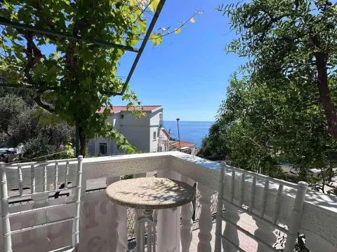 Sale, one bedroom apartment, 75m², Sveti Stefan, Budva - image 2
