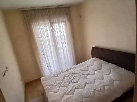 Izdavanje, jednosoban stan, 46m², City Kvart, Podgorica - image 5