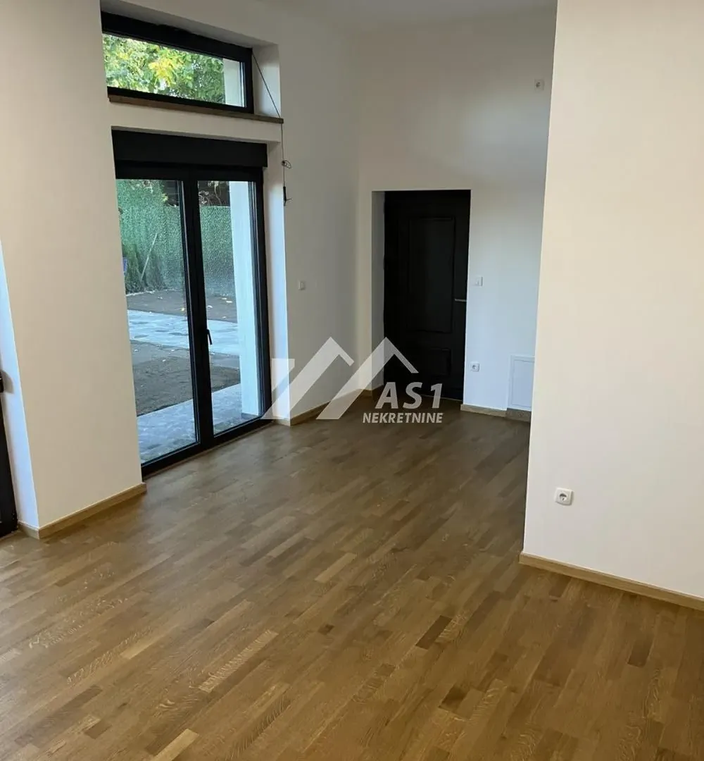 Rent, house, 235m², Sremska Kamenica, Petrovaradin