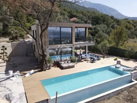 Prodaja, kuća, 176m², Tivat, Crna Gora - image 13