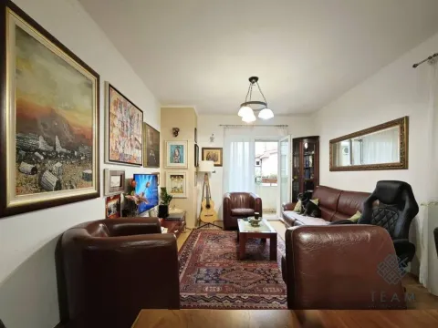 Prodaja, dvosoban stan, 74m², Zagorič, Podgorica