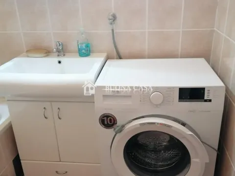 Izdavanje, trosoban stan, 86m², Novi Beograd Blok 61, Novi Beograd Sve Podlokacije - image 14