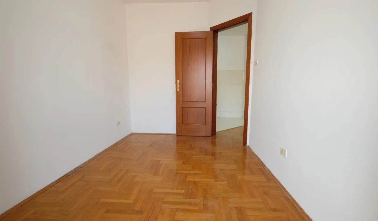 Rent, two bedroom apartment, 54m², City Kvart, Podgorica