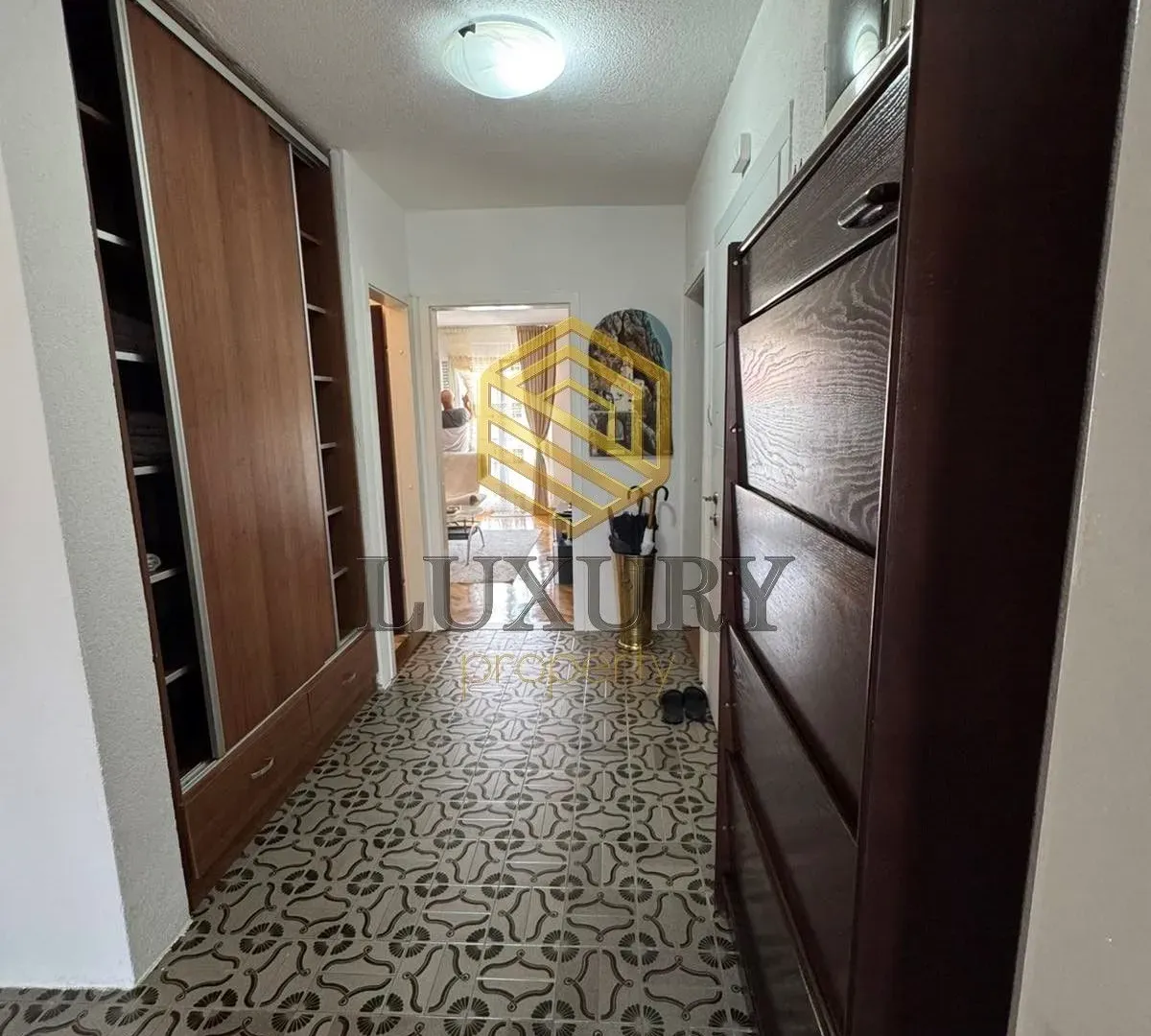 Rent, two bedroom apartment, 75m², Gornja Gorica, Podgorica