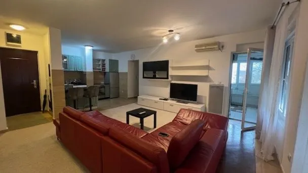 Izdavanje, dvosoban stan, 67m², Zabjelo, Podgorica
