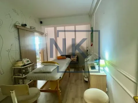 Prodaja, dvosoban stan, 63m², City Kvart, Podgorica - image 4