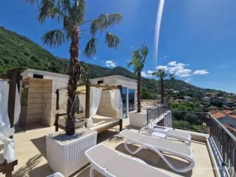 Sale, two bedroom apartment, 55m², Tivat, Crna Gora - image 13