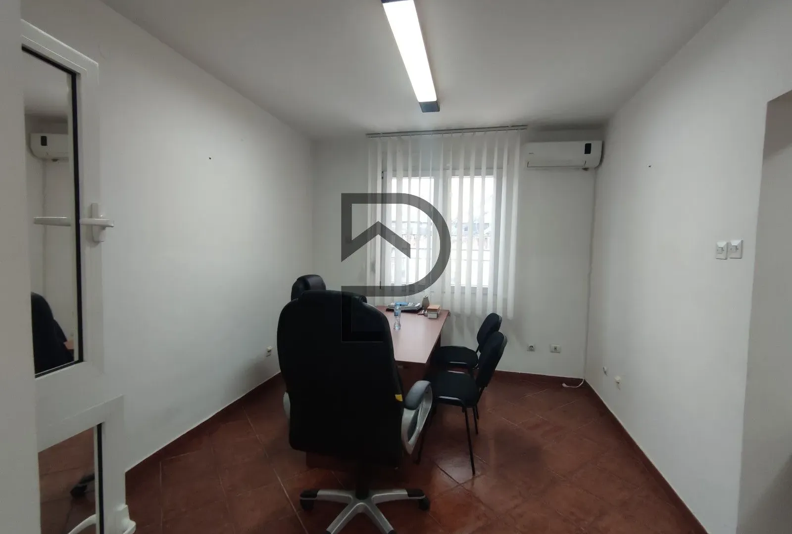Rent, office space, 50m², Centar, Podgorica