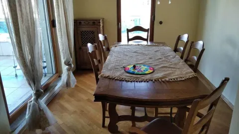 Izdavanje, dvosoban stan, 120m², Centar, Podgorica - image 16