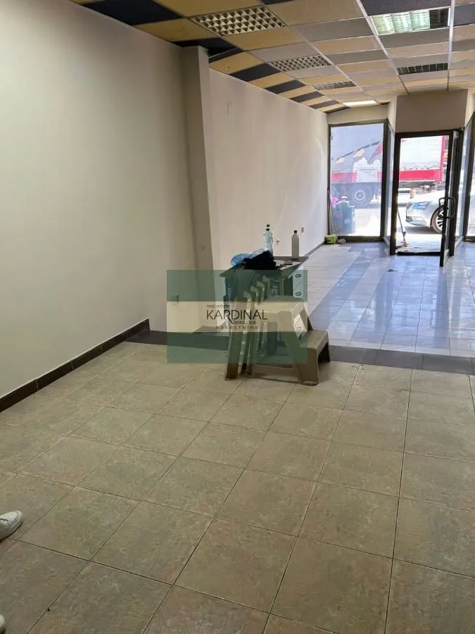Sale, office space, 53m², Mala vaga, Kragujevac