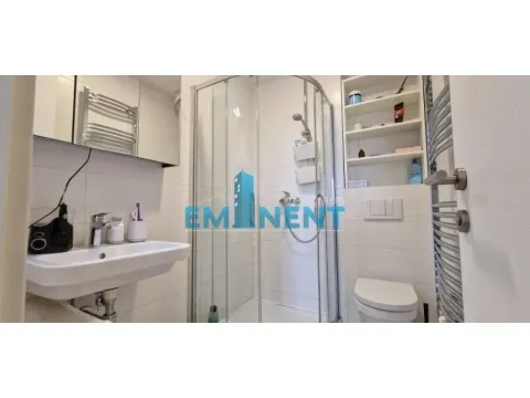 Izdavanje, trosoban stan, 75m², Novi Beograd Blok 67, Novi Beograd Sve Podlokacije - image 13