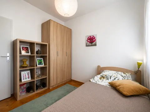 Rent, three bedroom apartment, 100m², Dalmatinska ulica, Podgorica - image 7