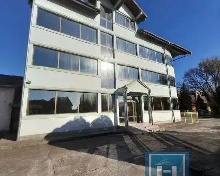 Rent, office space, 1300m², Supska, Ćuprija - image 15