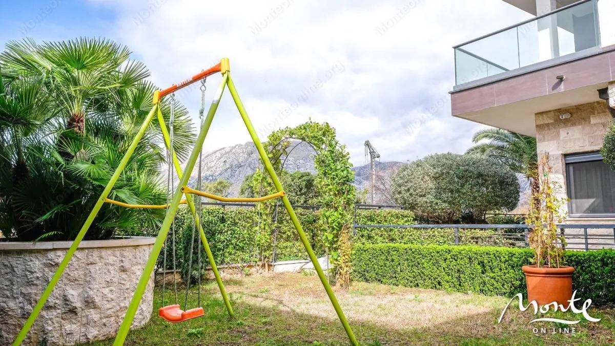 Sale, house, 210m², Dobrota, Kotor