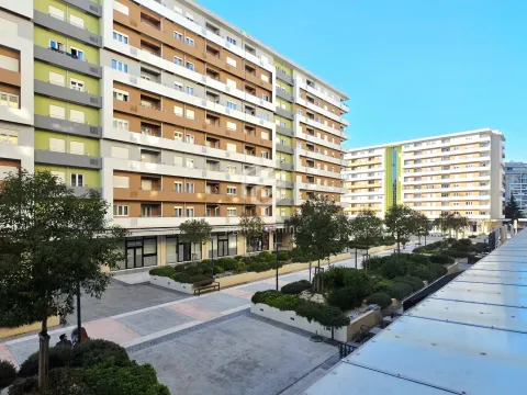 Rent, one bedroom apartment, 48m², Central Point, Podgorica - image 16