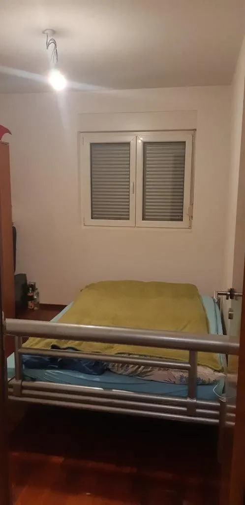 Izdavanje, jednosoban stan, 45m², Stari Aerodrom, Podgorica