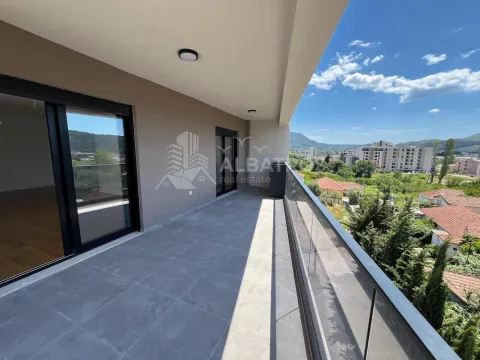 Izdavanje, dvosoban stan, 95m², Bar, Crna Gora - image 9