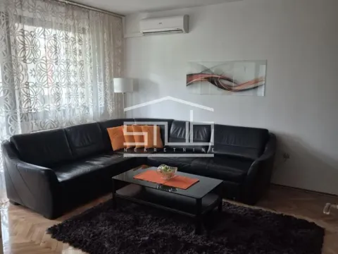 Stan in Vidikovački venac