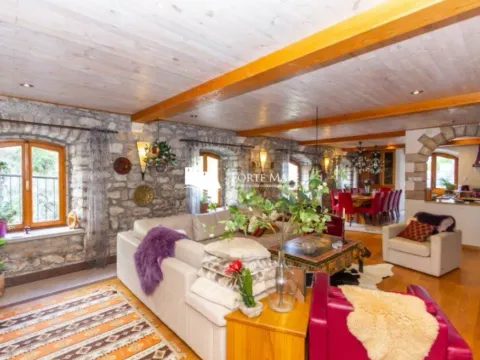 Sale, house, 226m², Podi, Herceg Novi - image 8