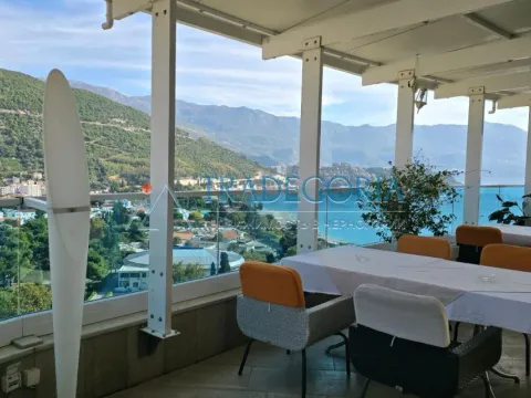 Prodaja, jednosoban stan, 77m², Budva, Crna Gora - image 12