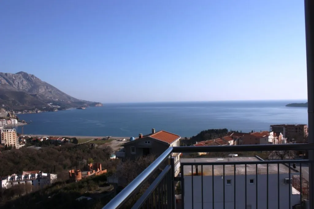 Prodaja, stan, 250m², Bečići, Budva