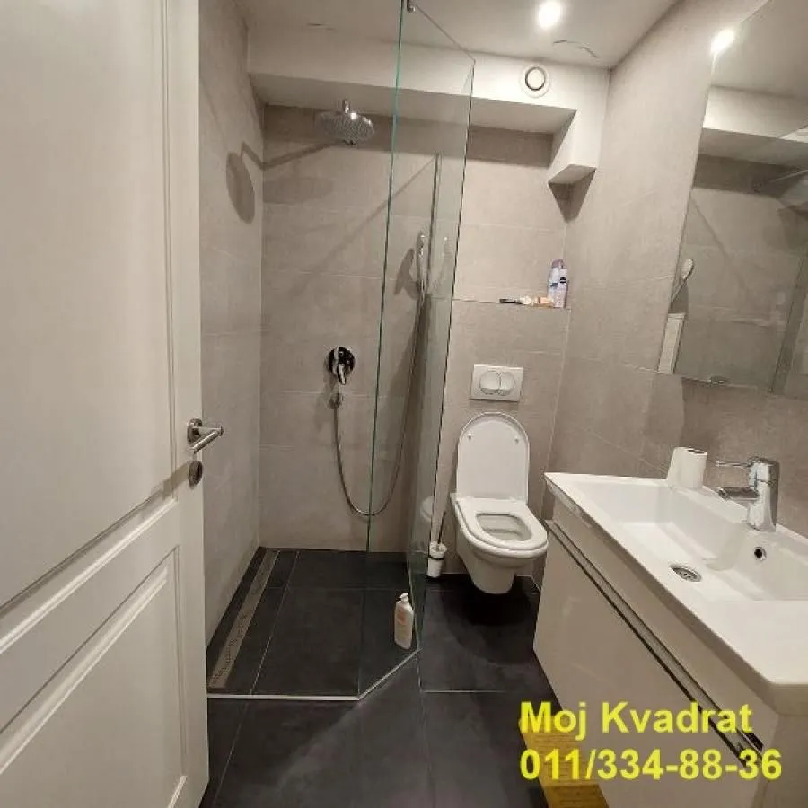Prodaja, stan, 400m², Banovo Brdo, Beograd
