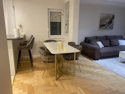 Prodaja, trosoban stan, 99m², Centar, Novi Sad - image 2