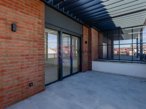 Prodaja, dvosoban stan, 96m², Krivi Most, Podgorica - image 11