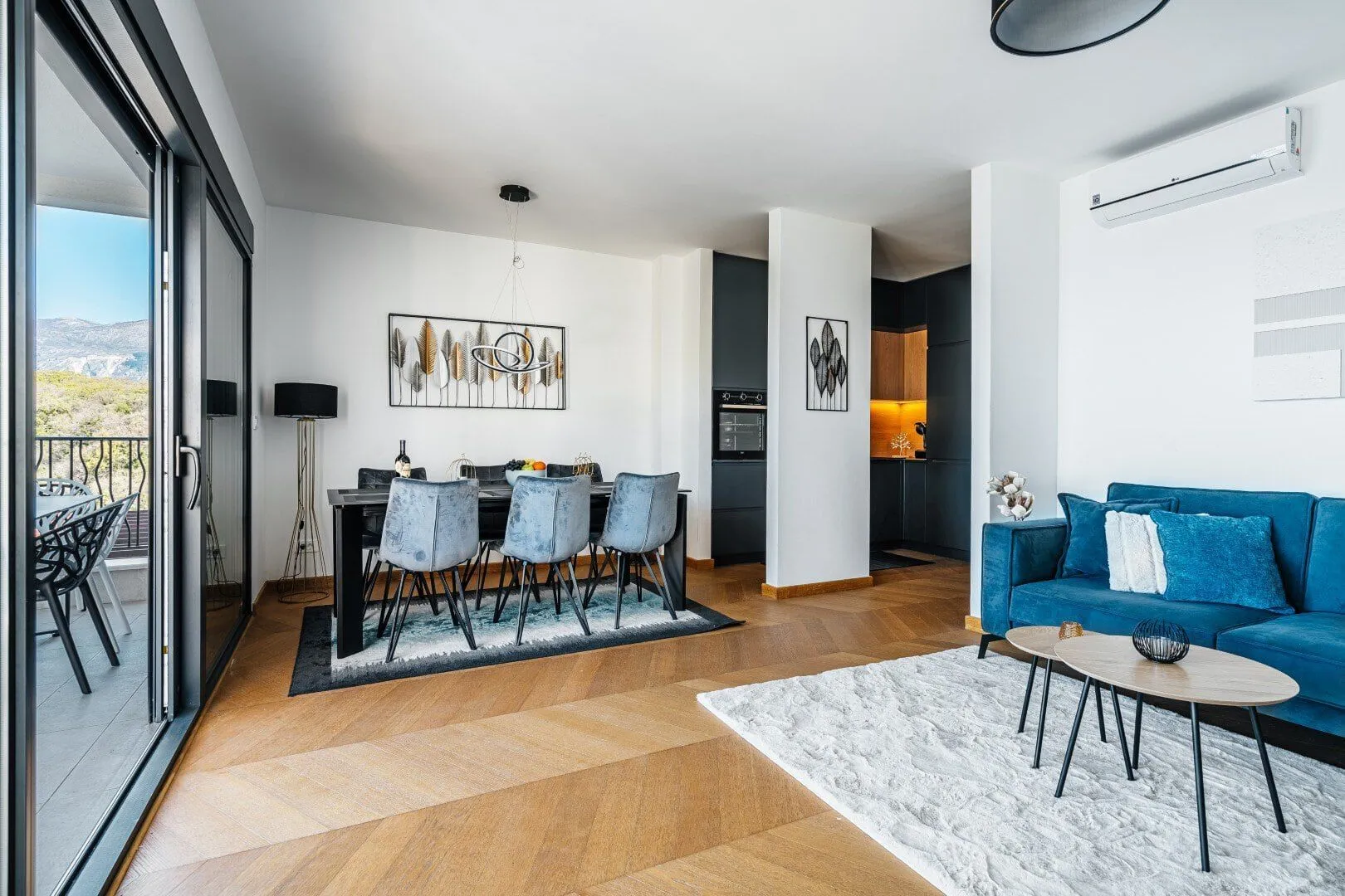 Prodaja, trosoban stan, 89m², Blizikuće, Budva