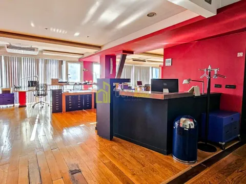 Izdavanje, poslovni prostor, 222m², Centar, Podgorica - image 10