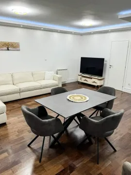 Izdavanje, trosoban stan, 120m², Zabjelo, Podgorica - image 7