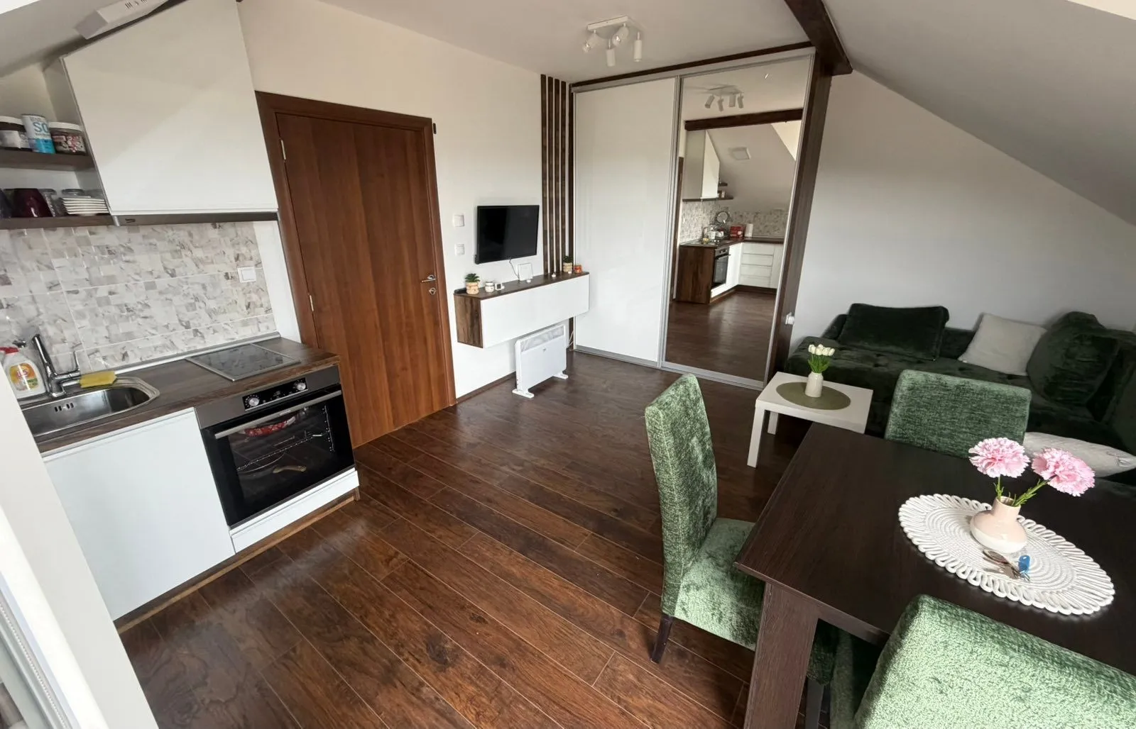 Prodaja, dvosoban stan, 37m², Centar, Zlatibor