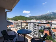 Izdavanje, dvosoban stan, 70m², Centar, Budva - image 10