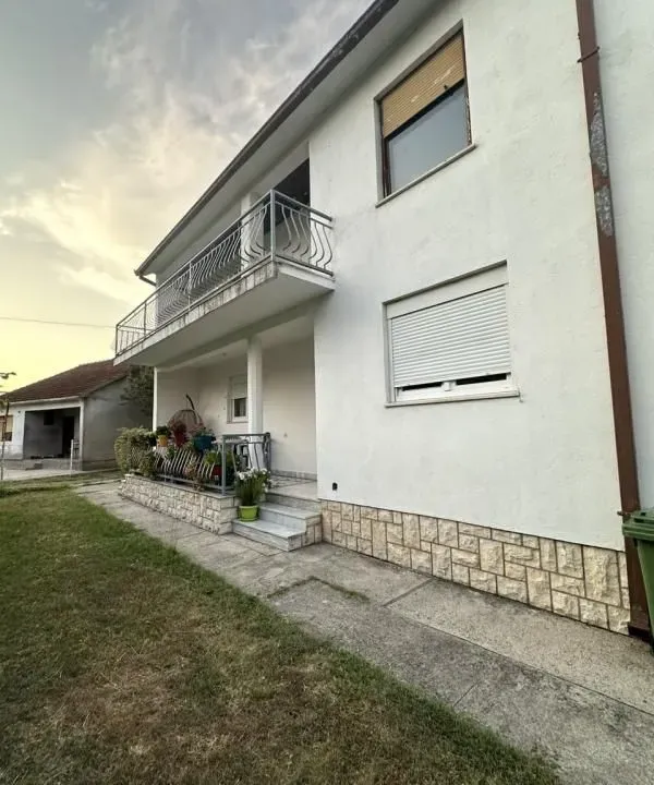 Sale, house, 130m², Danilovgrad, Crna Gora