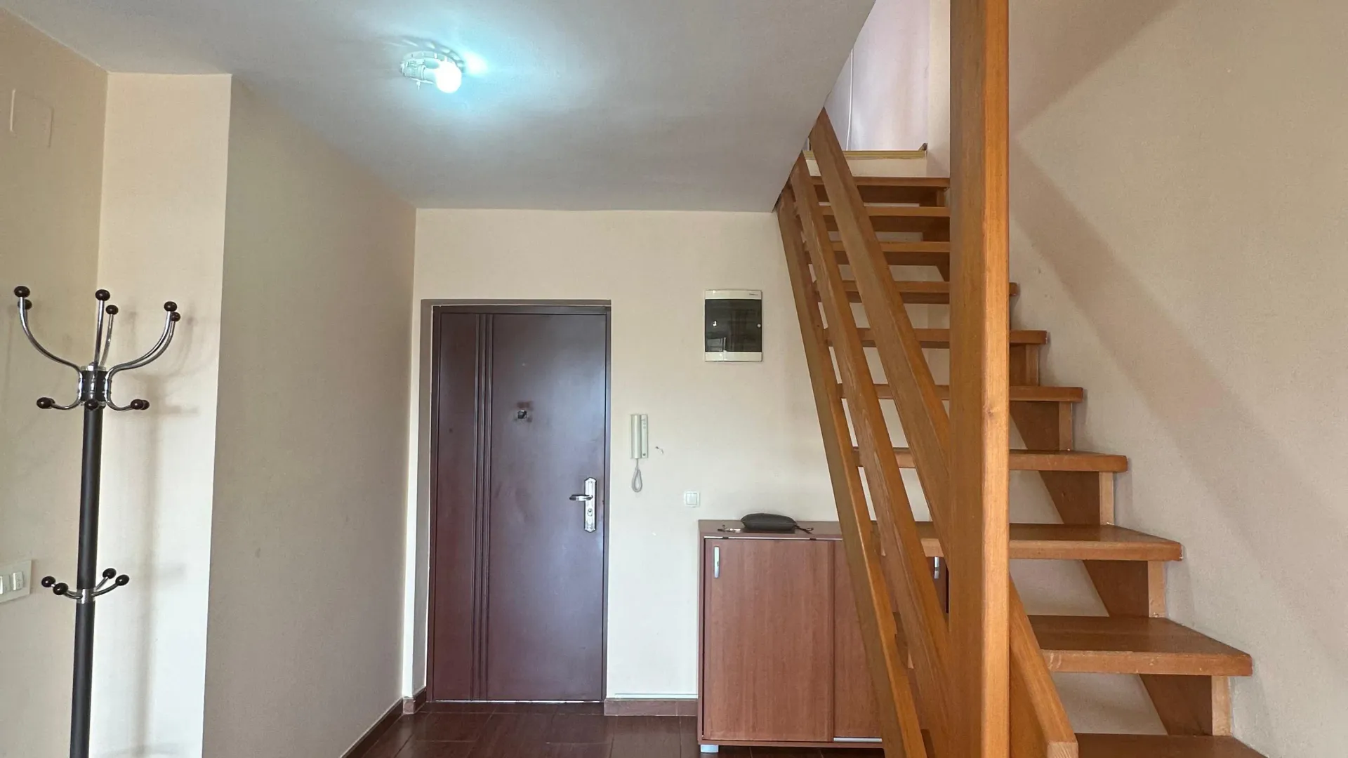 Rent, one bedroom apartment, 56m², Centar, Tivat