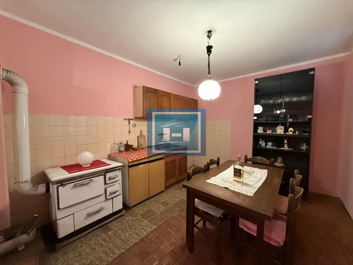 Prodaja, kuća, 149m², Paljane, Ćuprija