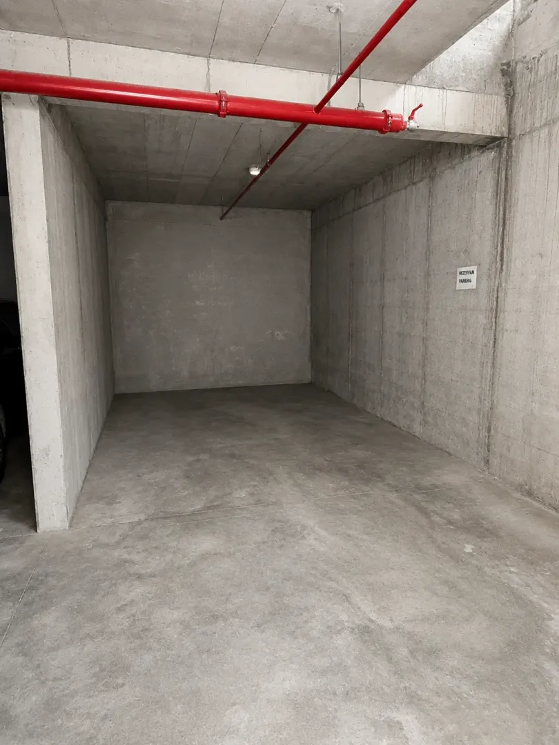 Izdavanje, dvosoban stan, 66m², Pobrežje, Podgorica