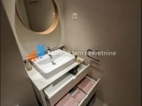 Izdavanje, dvosoban stan, 51m², Savski Venac, Beograd - image 12