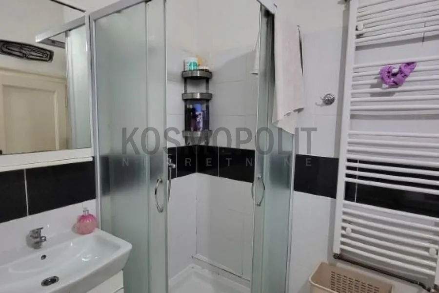 Sale, apartment, 93m², Savski Venac, Beograd