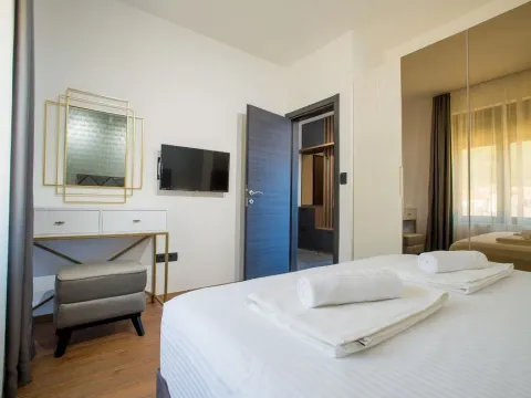 Prodaja, dvosoban stan, 87m², Mažina, Tivat - image 10