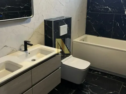 Prodaja, četvorosoban stan, 169m², Petrovaradin, Novi Sad - image 12